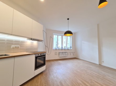 Pronájem bytu, 1+kk, 27 m²
