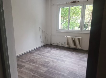 Pronájem bytu, 3+kk, 65 m²