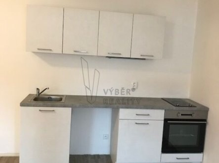 Pronájem bytu, 1+kk, 32 m²