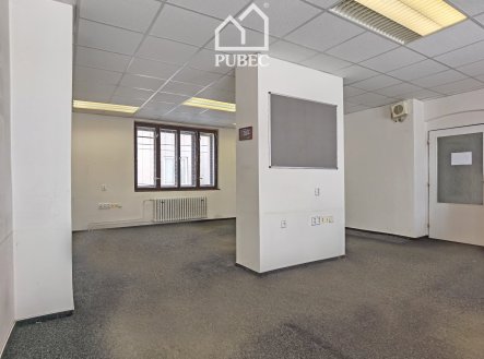 Pronájem kanceláře, 44 m²