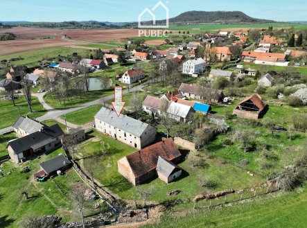 Prodej zemědělského objektu, 2 267 m²