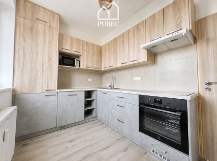Pronájem bytu, 3+1, 73 m²