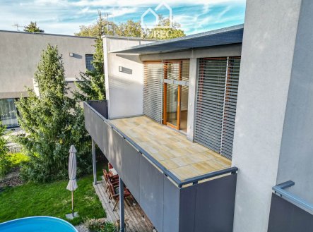 Pronájem bytu, 3+kk, 76 m²