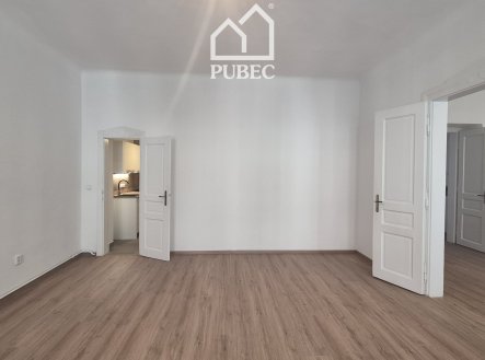 Pronájem bytu, 3+1, 74 m²