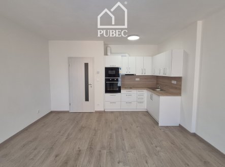 Pronájem bytu, 1+kk, 32 m²