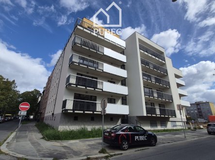 Pronájem bytu, 1+kk, 32 m²