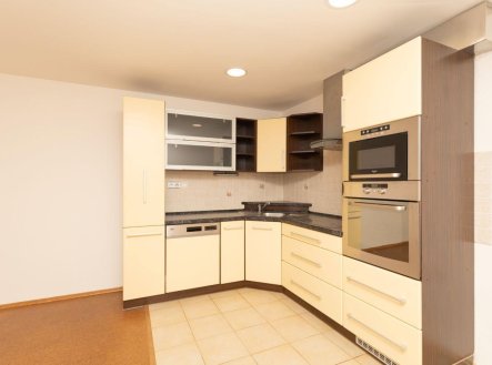 Pronájem bytu, 3+kk, 66 m²