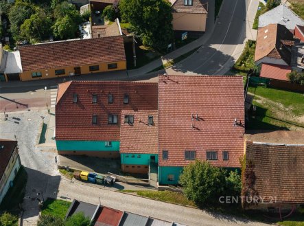 Prodej domu/vily, 1 500 m² obrázek