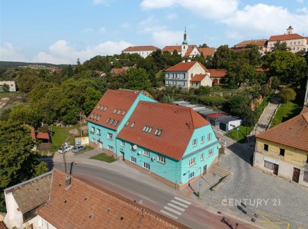 Prodej hotel, 1 500 m²