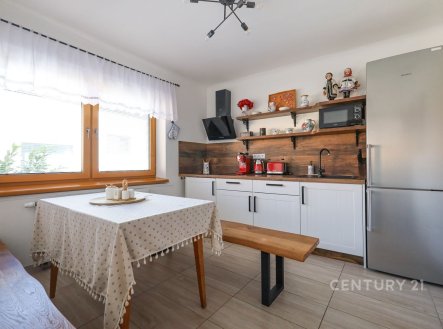 . | Pronájem bytu, 2+1, 50 m²