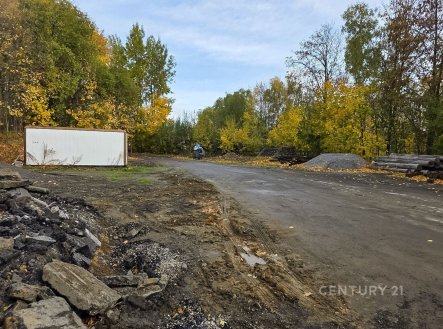 Pronájem skladu, 1 400 m²