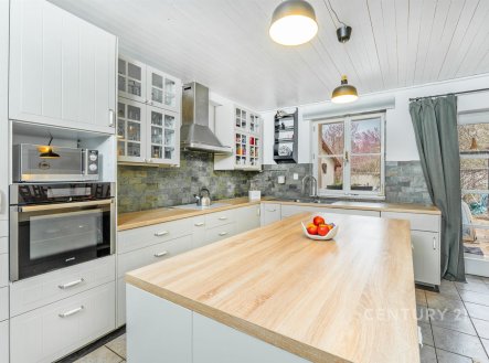 Prodej domu/vily, 217 m²