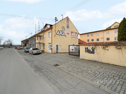 Prodej nájemního domu, 300 m²