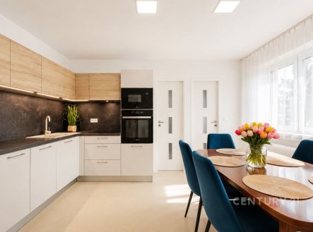 Prodej domu/vily, 229 m²