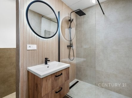 Pronájem bytu, 2+1, 45 m²