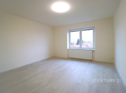 Pronájem bytu, 3+kk, 74 m²