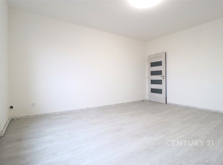 Pronájem bytu, 3+kk, 74 m²