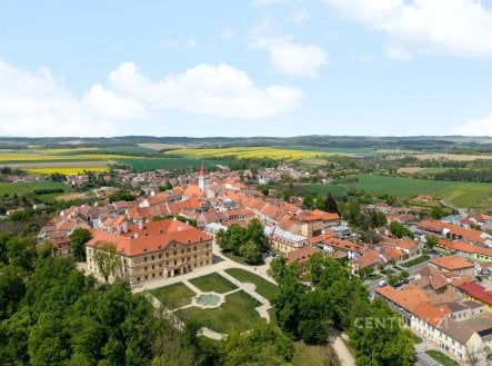 Prodej obchodní prostory, 75 m²