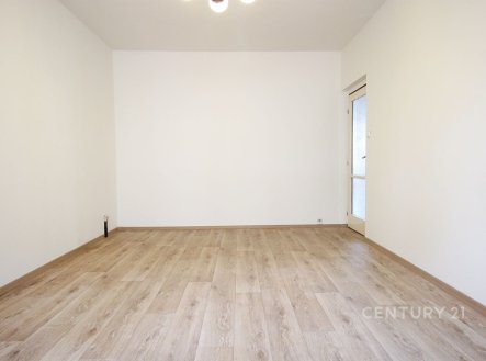 Pronájem bytu, 2+1, 57 m²