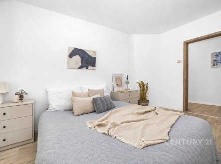 Prodej bytu, 2+1, 66 m²