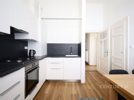 Pronájem bytu, 2+1, 80 m²