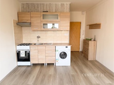 Pronájem bytu, 2+kk, 38 m²
