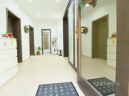 Prodej bytu, 3+1, 108 m²