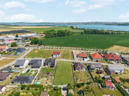 Prodej pozemku pro bydlení, 1 034 m²
