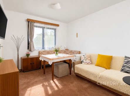 Prodej pozemku pro bydlení, 1 200 m²