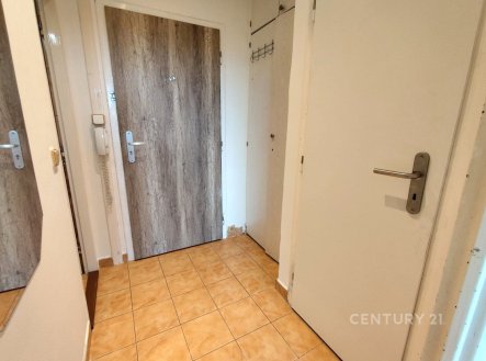 Pronájem bytu, 2+kk, 40 m²
