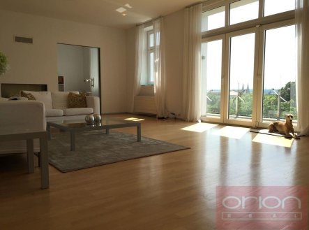 Pronájem bytu, 6+1, 204 m²