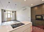Pronájem bytu, 3+kk, 95 m²