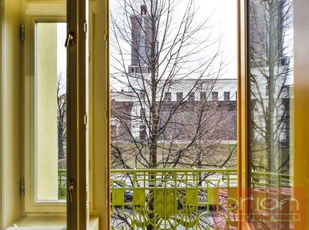 Pronájem bytu, 3+kk, 95 m²