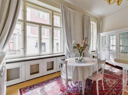Pronájem bytu, 4+kk, 122 m²