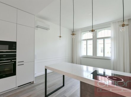 Pronájem bytu, 2+kk, 56 m²