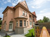 Pronájem domu/vily, 250 m²
