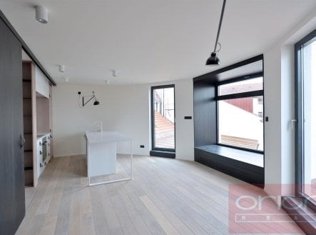 Pronájem bytu, 2+kk, 60 m²