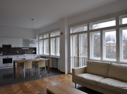 Pronájem bytu, 3+kk, 98 m² obrázek