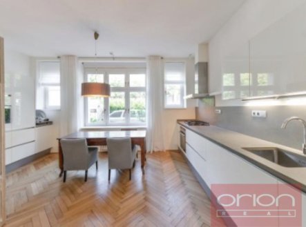 Pronájem bytu, 4+1, 120 m²