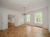 Pronájem kanceláře, 250 m²