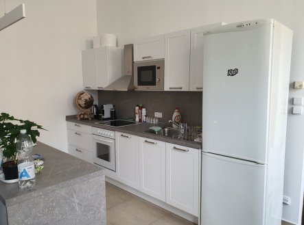 Pronájem bytu, 2+kk, 65 m²