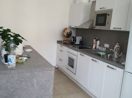 Pronájem bytu, 2+kk, 65 m²