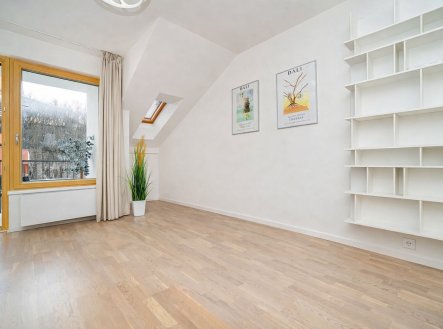 Pronájem bytu, 4+kk, 91 m²