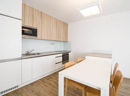 Pronájem bytu, 2+kk, 70 m²