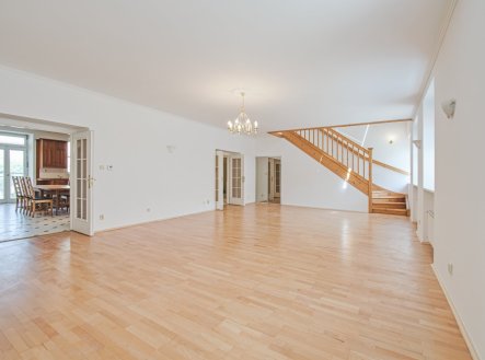 Pronájem bytu, 4+1, 205 m²