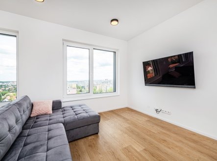 Pronájem bytu, 2+kk, 57 m²