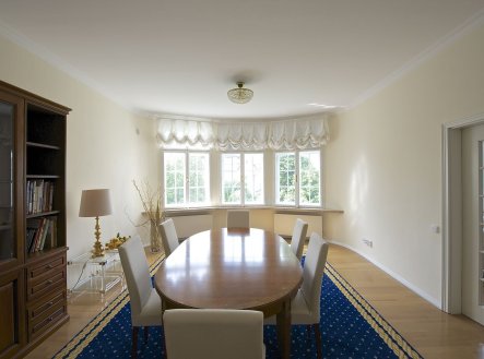 Pronájem bytu, 4+1, 150 m²