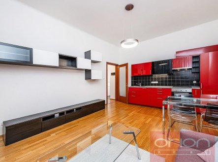 Pronájem bytu, 2+kk, 58 m²