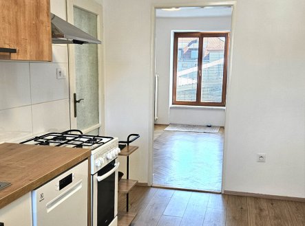 Pronájem bytu, 2+1, 57 m²