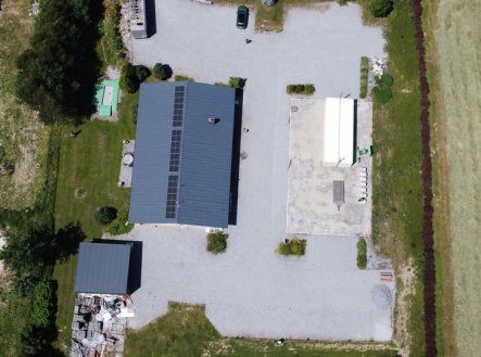 Prodej pozemku pro komerční výstavbu, 1 703 m²
